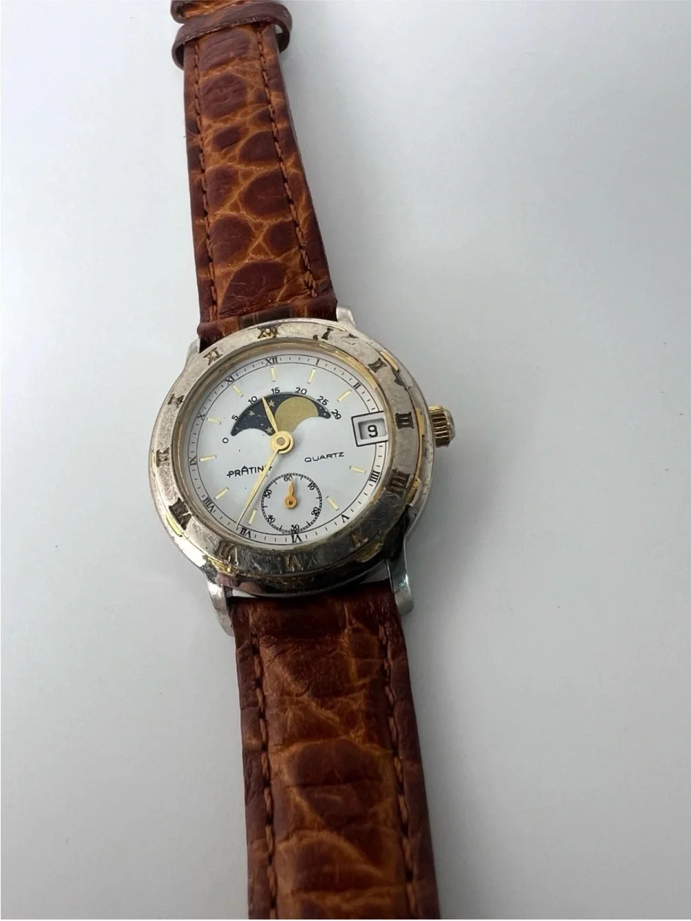 Pratina Brown Leather Strap Moonphase Quartz women’s Watch